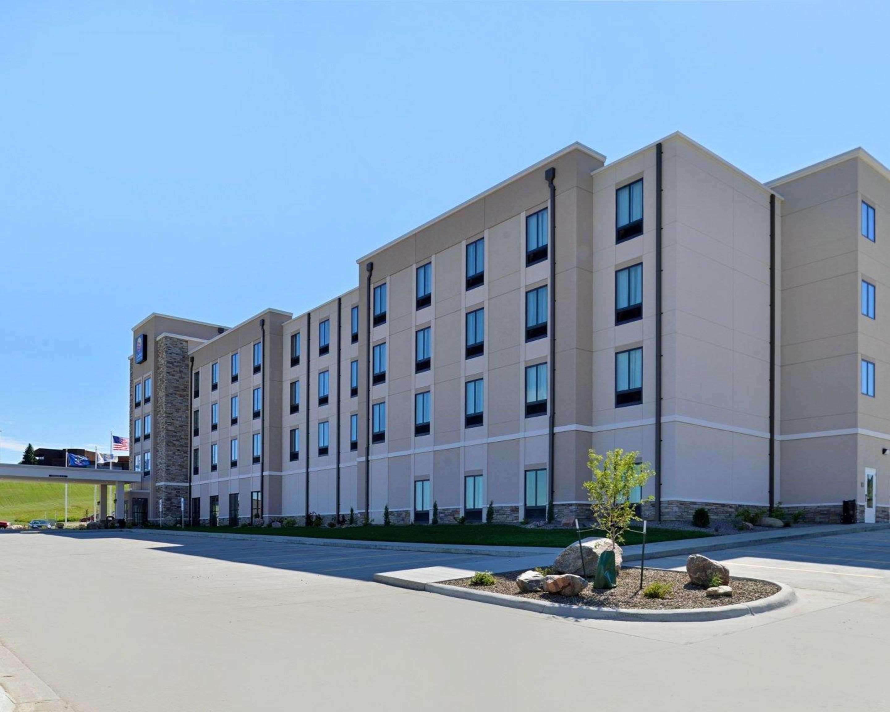 Comfort Inn & Suites Mandan - Bismarck Exterior foto